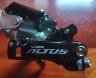 Grupo Shimano Altus 2x9