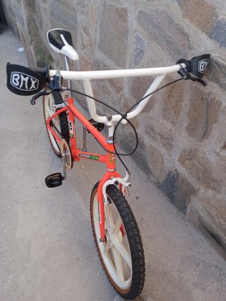 Bicicleta BH California naranja