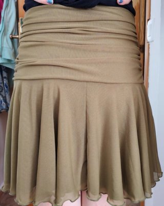 Falda SHEIN verde de verano con volantes