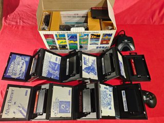 Sega Master System II con Sonic y juegos