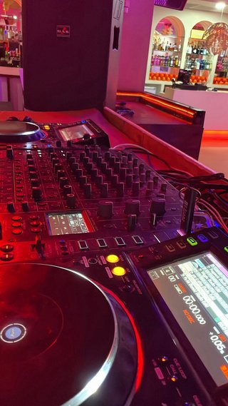 Organizacion libreria musical DJ