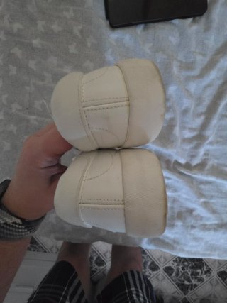 Zapatos blancos de cordones