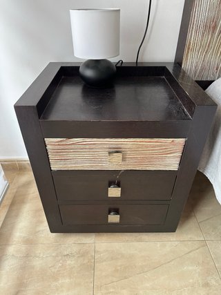 2 Mesitas de Noche Madera y Metal