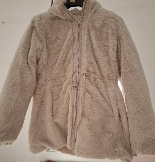 Abrigo reversible crudo talla 44
