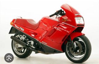 Motor Ducati Paso