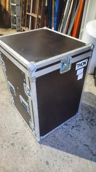 Flight Case Rack 15u 3 Puertas