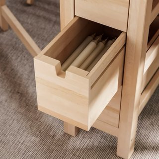 Mesa plegable madera Ikea con cajones.