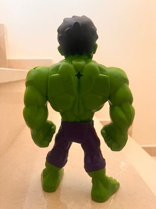 Muñecos Superhéroes Hulk y Spiderman 22cm