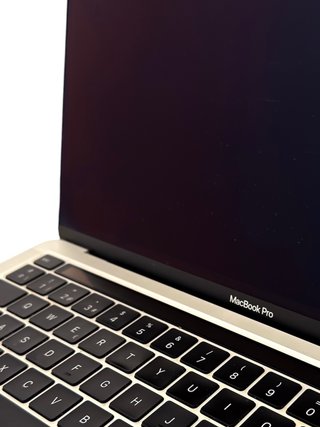 MacBook Pro 13 2020 Plata con Touch Bar