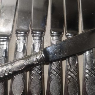 Cuchillos marcando 800 - Set de 9