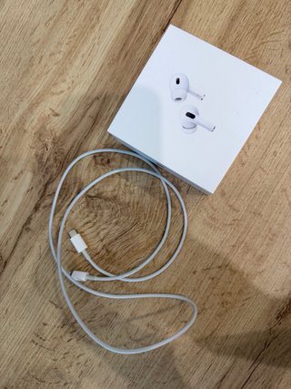 Apple AirPods Pro 2