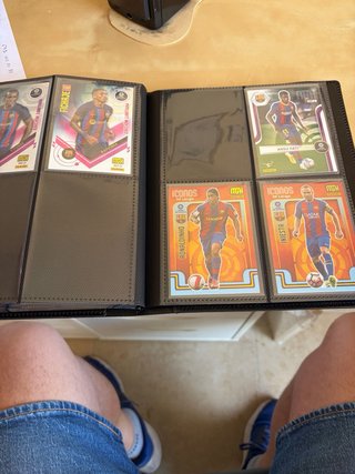 Álbum 100 cromos/cartas de futbol variadas