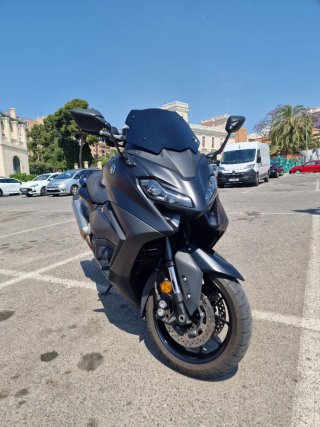 Yamaha Tmax 560 Negra