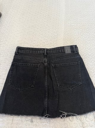 Falda vaquera negra Bershka Talla S