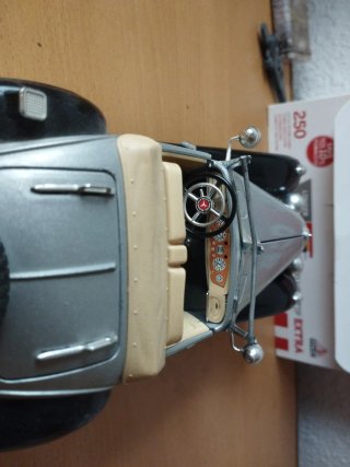 Mercedes 500K Burago 1:18