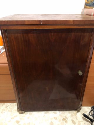 Máquina de coser antigua