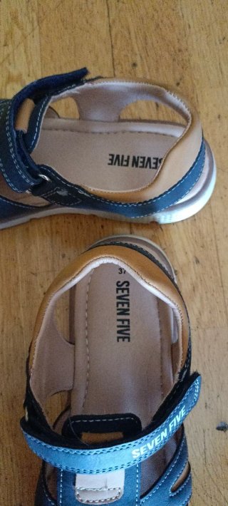 Sandalias niño azul y marrón talla 37
