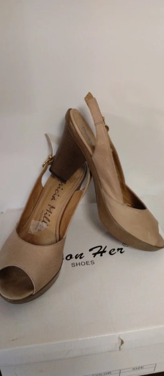 Zapatos Patricia Miralles Piel Beige Talla 40