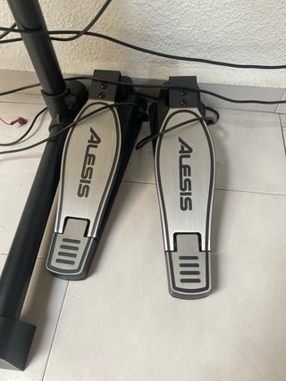 Batería Electrónica Alesis