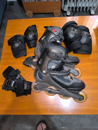 Patines Rollerblade + protecciones  Talla 39