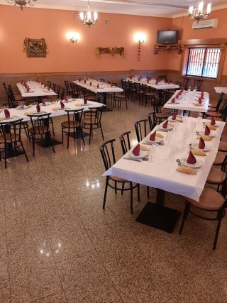 RESTAURANTE EN VENTA POR JUBILACIÓN