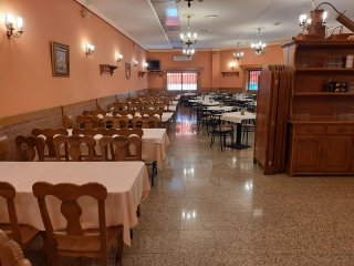 RESTAURANTE EN VENTA POR JUBILACIÓN