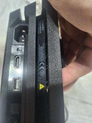 Consola PS4 Pro Negra + Mando + HDD