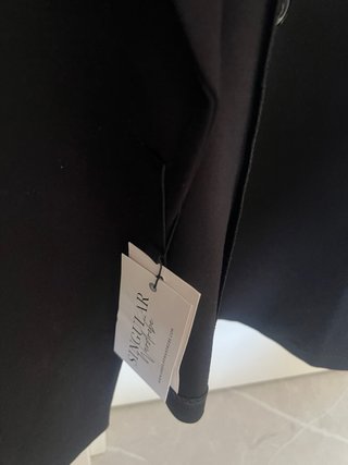 Chaqueta negra con estrella plateada SW XL
