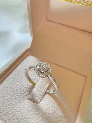 Anillo Oro 18K Diamantes