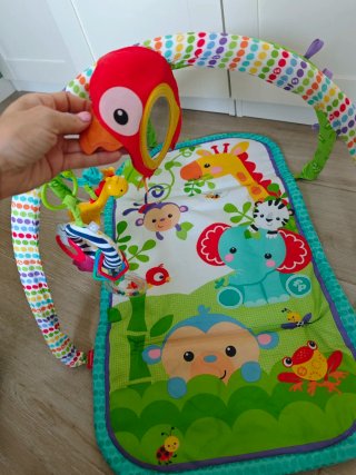Parque infantil de actividades para bebé