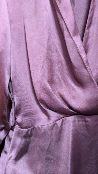 Vestido Zara satén morado