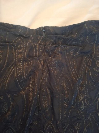 Falda Zara corta con flecos y estampado