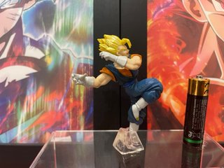 Figura llavero gashapon Vegito Super Saiyan