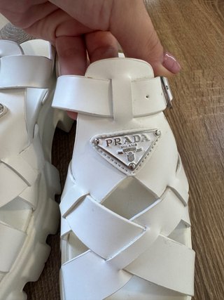 Sandalias Prada Blancas