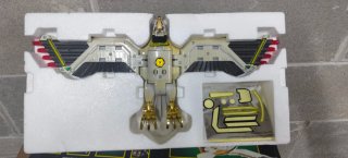 Mighty Morphin Power Rangers Falconzord