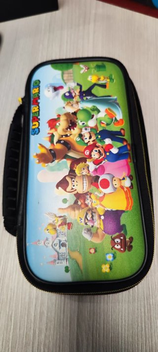 Pack Nintendo Switch + Juegos + Mando + Funda