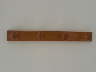 Perchero de madera auténtica