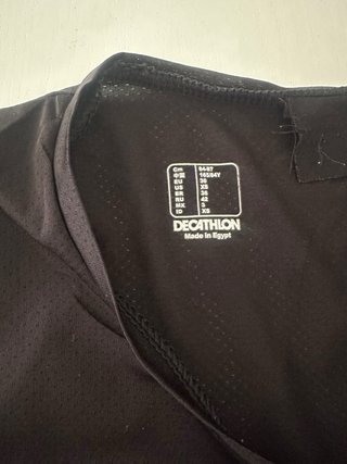 Camiseta deportiva Kalenji negra