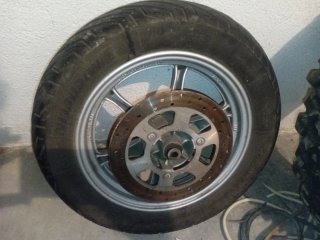 Rueda Delantera Suzuki Burgman UH200 2007