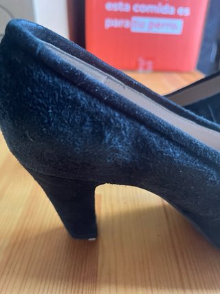 Zapatos tacón ante Unisa negros