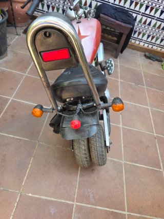 Mini Moto Estilo Cruiser Roja y Negra