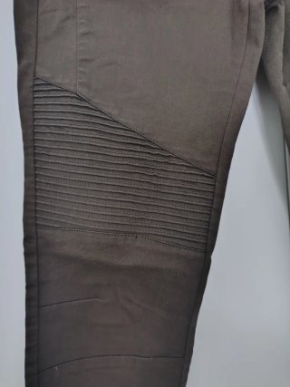 Pantalón Zara mujer verde kaki