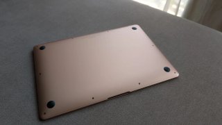 MacBook Air Oro.