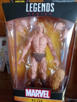 Marvel Legends Ka-Zar Figura de Acción