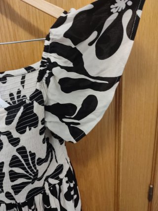 Vestido Largo Estampado Blanco y Negro