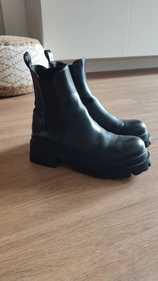 Botas Track Zara Negras