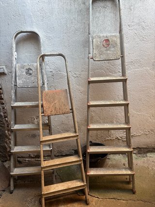 Escalera de aluminio plegable