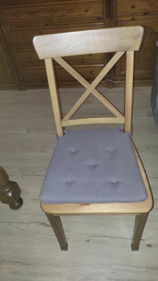 Mesa y sillas comedor madera rústica