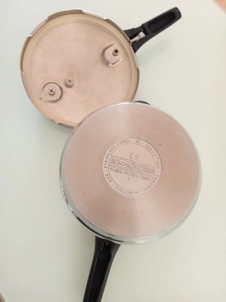 Olla a presión TEFAL 6L SOLO EL PRECIO 75€