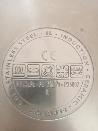 Olla a presión TEFAL 6L SOLO EL PRECIO 75€